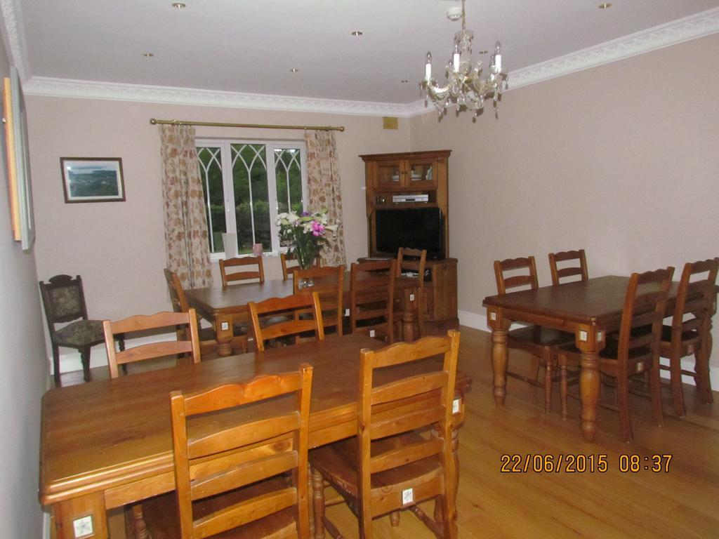 Gate Lodge B&B Portumna Bagian luar foto