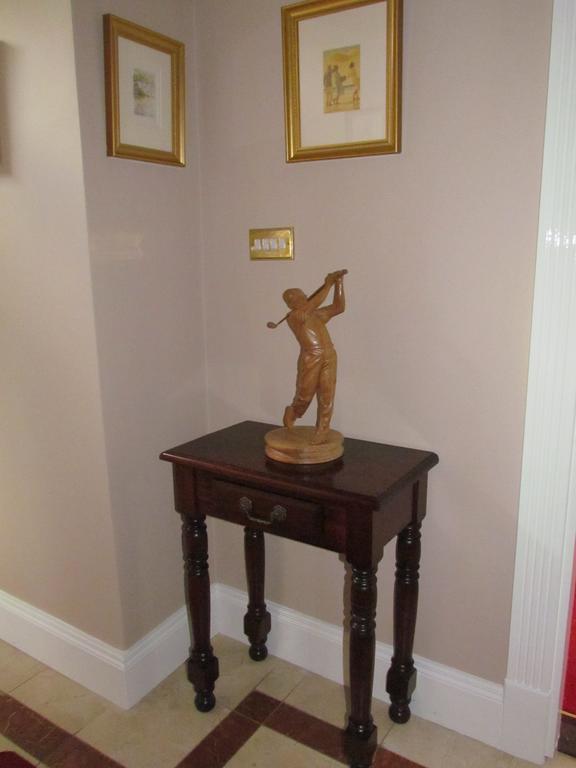 Gate Lodge B&B Portumna Bagian luar foto